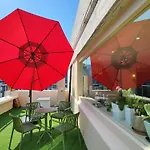 Myeongdong Hostel Zamshh - Female Only